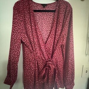 Ann Taylor Pink Blouse with Elegant Design